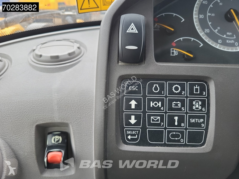 Nakladač Volvo L150 H