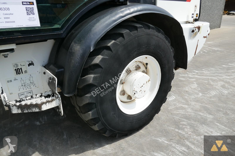 Shovel Caterpillar M