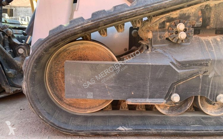 Shovel Bobcat chargeuse compacte sur chenilles...