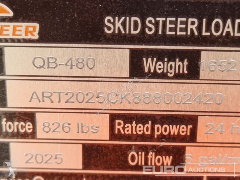 Pá carregadora  QB-480