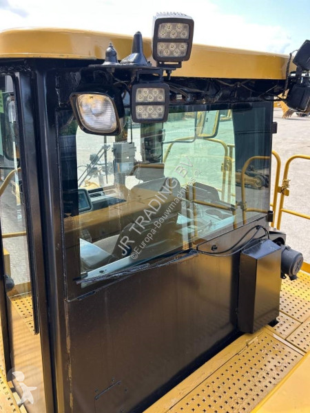 Shovel Caterpillar 988 K
