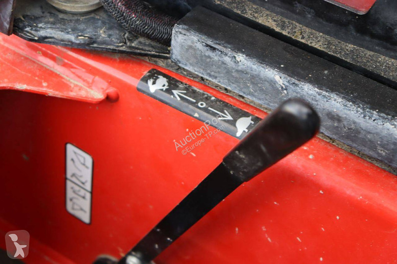 Shovel Manitou 1050 RT