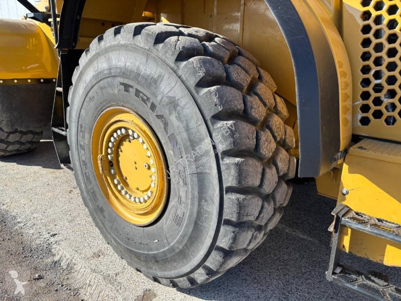 Shovel Caterpillar 980 M
