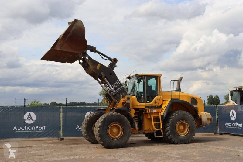 Shovel Volvo