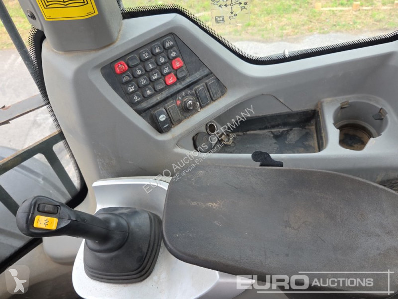 Case 621G loader