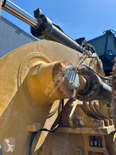 Nakladač Caterpillar (full service history...
