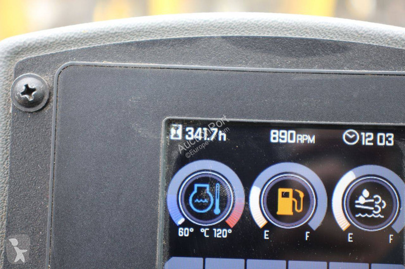 Chargeuse Neuson WL60