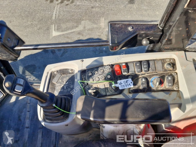 Chargeuse Caterpillar 908M