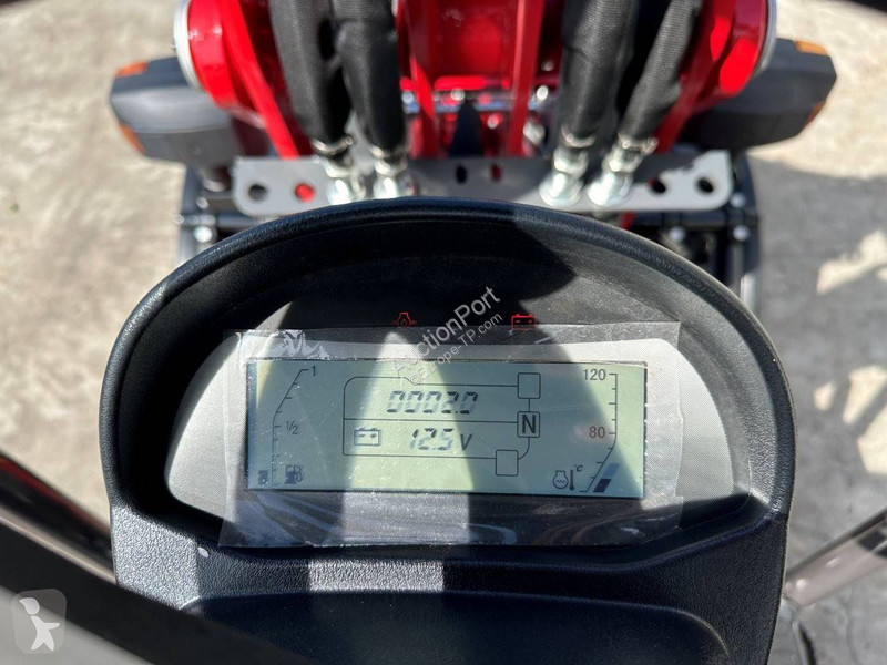 Chargeuse  MINI750