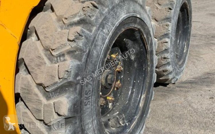 Shovel Bobcat