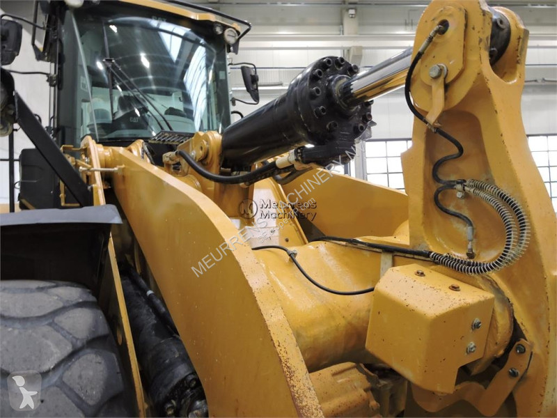 Chargeuse Caterpillar 972M