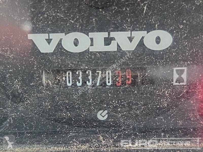 Pala cargadora Volvo L28F