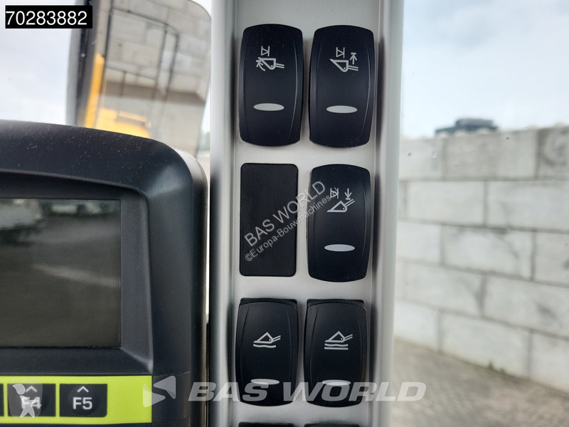 Nakladač Volvo L150 H