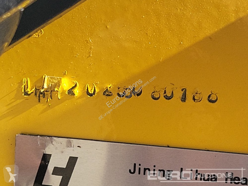 Pá carregadora  LRT360