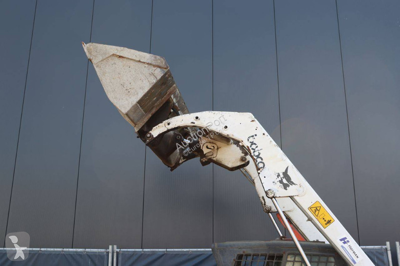 Shovel Bobcat