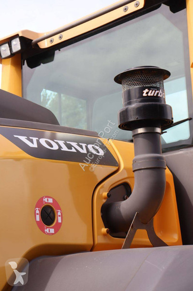 Shovel Volvo L60H