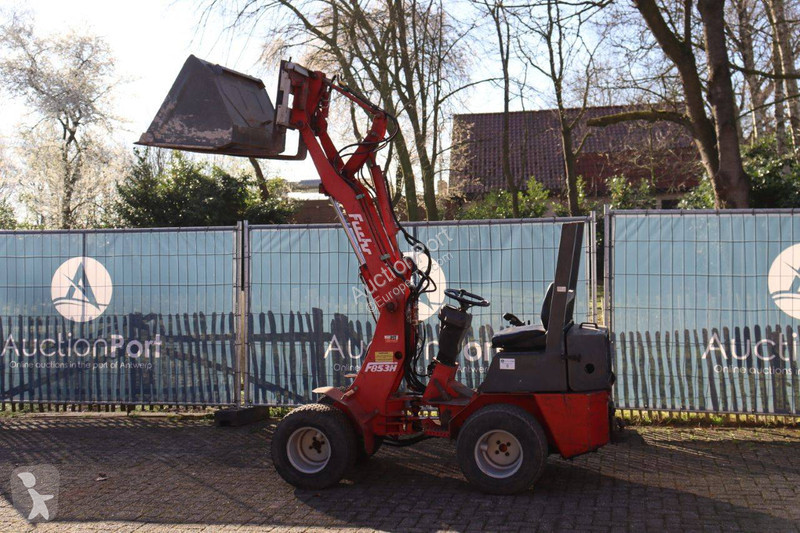Nakladač Fuchs F853H