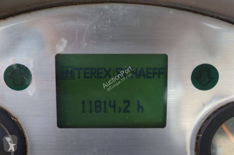 Nakladač Terex