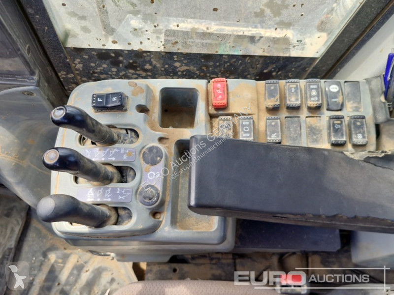 Chargeuse Hitachi 6