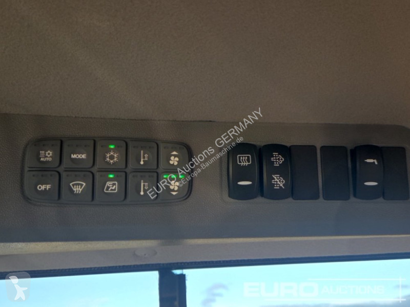 Doosan DL380-7 loader