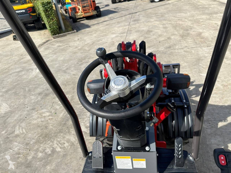 Chargeuse  MINI750