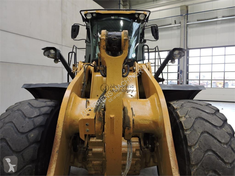 Chargeuse Caterpillar 972M