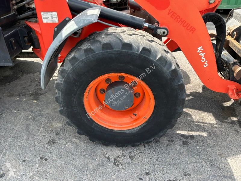 Chargeuse Kubota R065