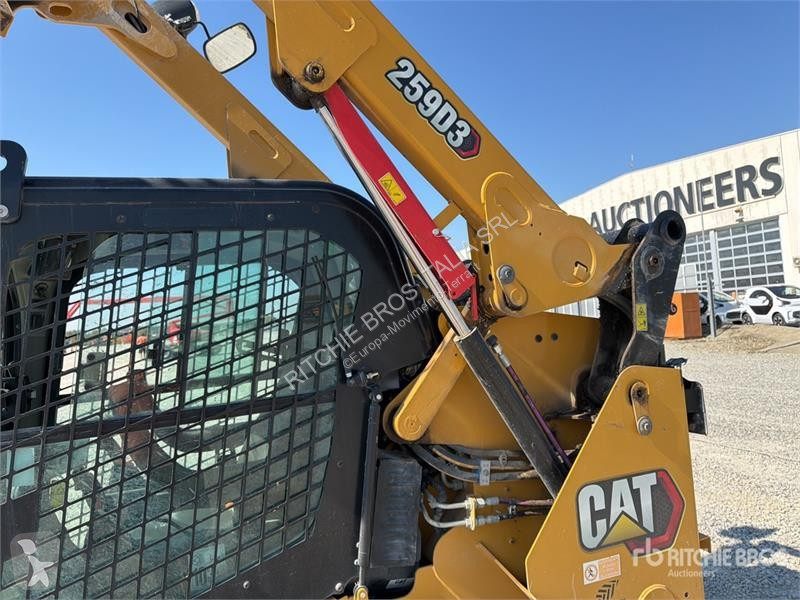 Pala cargadora Caterpillar Two-Speed Compact...