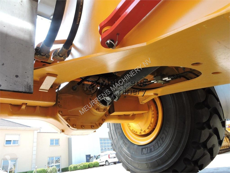 Nakladač Volvo L150H New