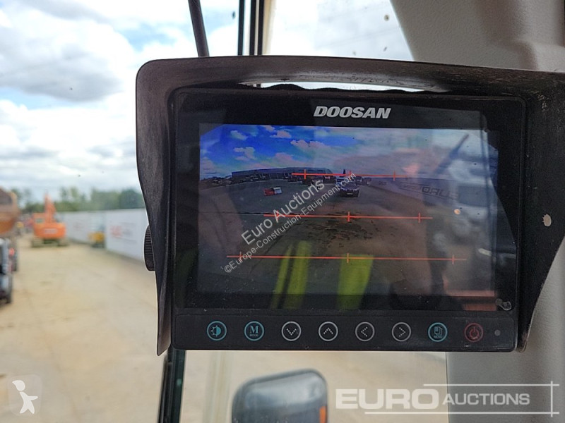 Shovel Doosan DL200TC-5