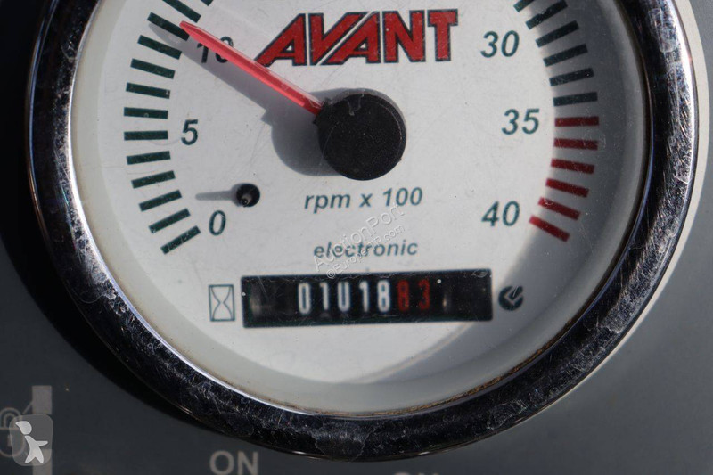 مُحمّلة Avant tecno M735
