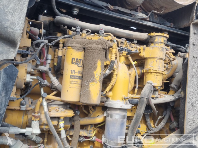 Nakladač Caterpillar 980M