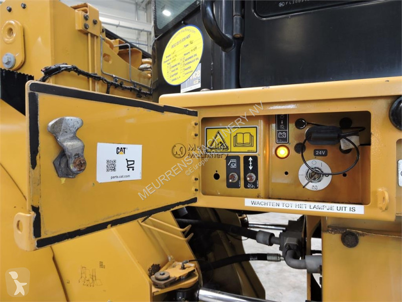 مُحمّلة Caterpillar 3rd Function