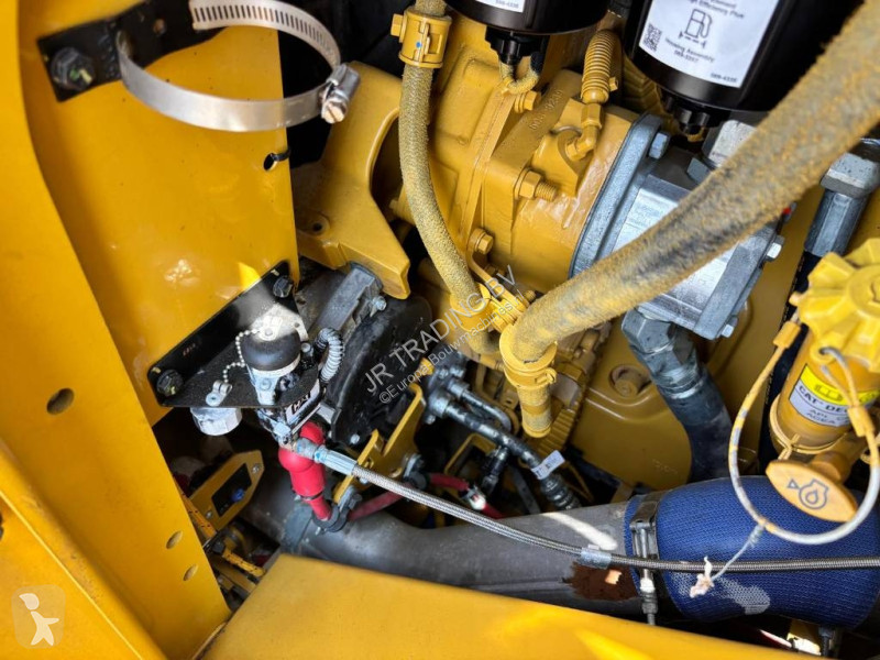 Nakladač Caterpillar 988 K (CE/EPA - Block...