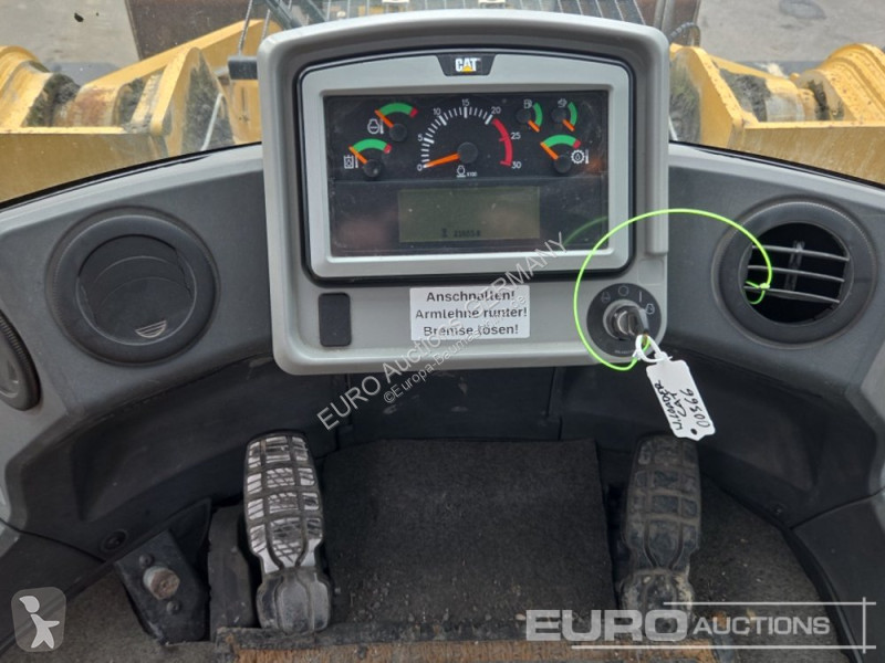 Chargeuse Caterpillar 966MXE