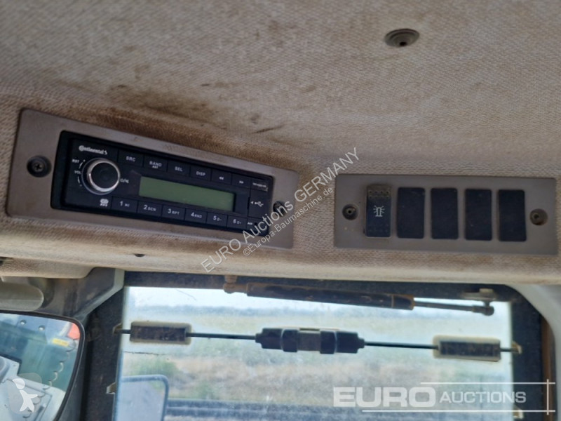Chargeuse Hitachi 6