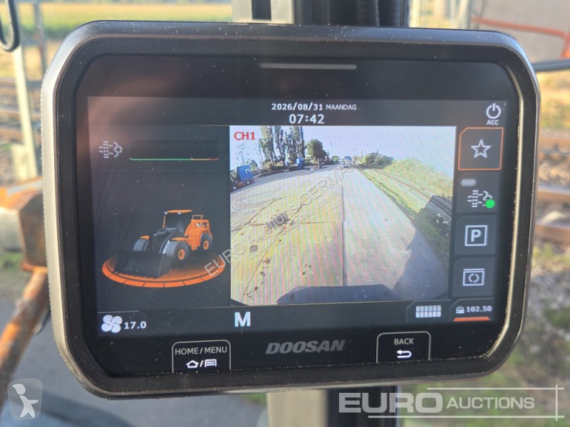 Doosan DL380-7 loader