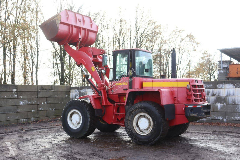 Chargeuse Komatsu 2703