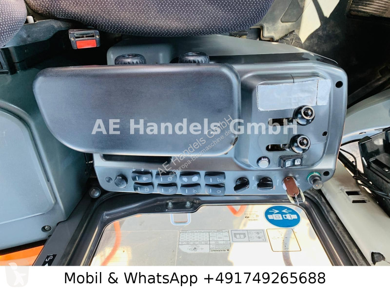 Chargeuse Doosan 4503...