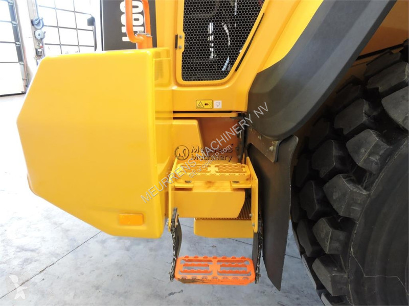 Shovel Volvo New Tyre+Bucket