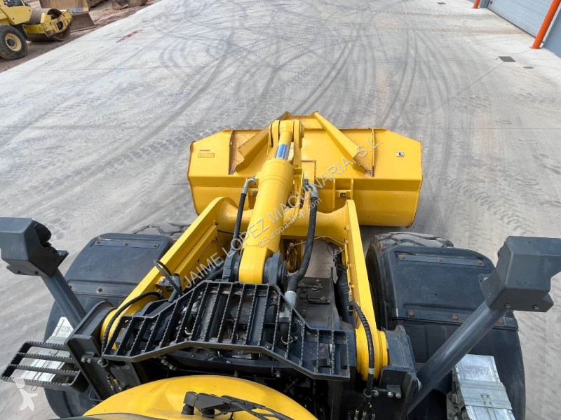Shovel Komatsu WA 475-10