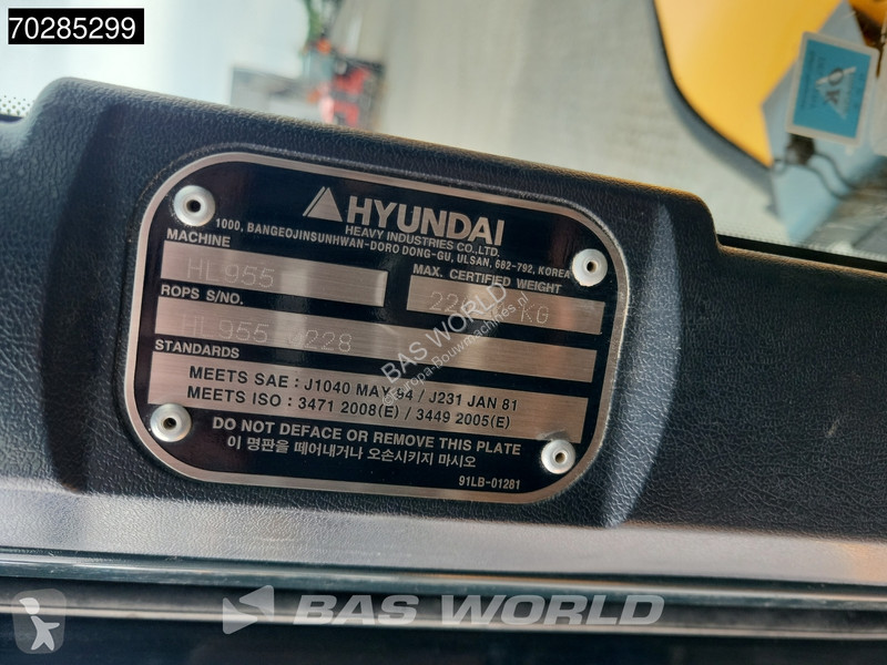 Shovel Hyundai HL955