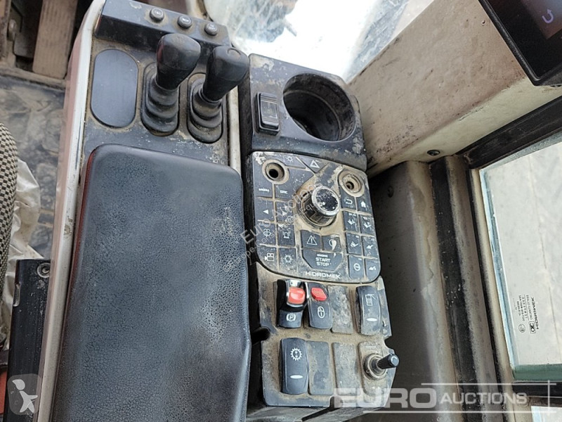 Incarcator Hidromek HMK640