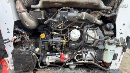مُحمّلة Bobcat t870 hf - equipé forestier clim...