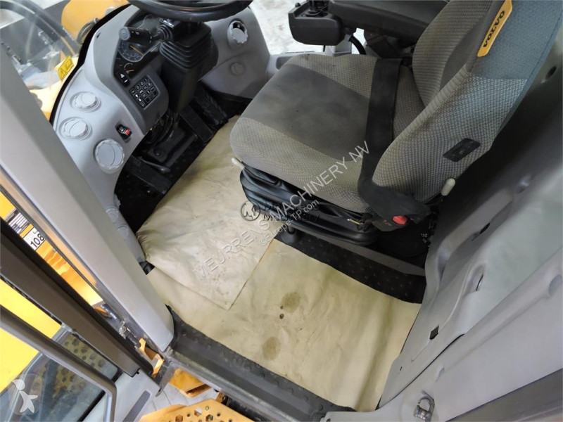 Nakladač Volvo