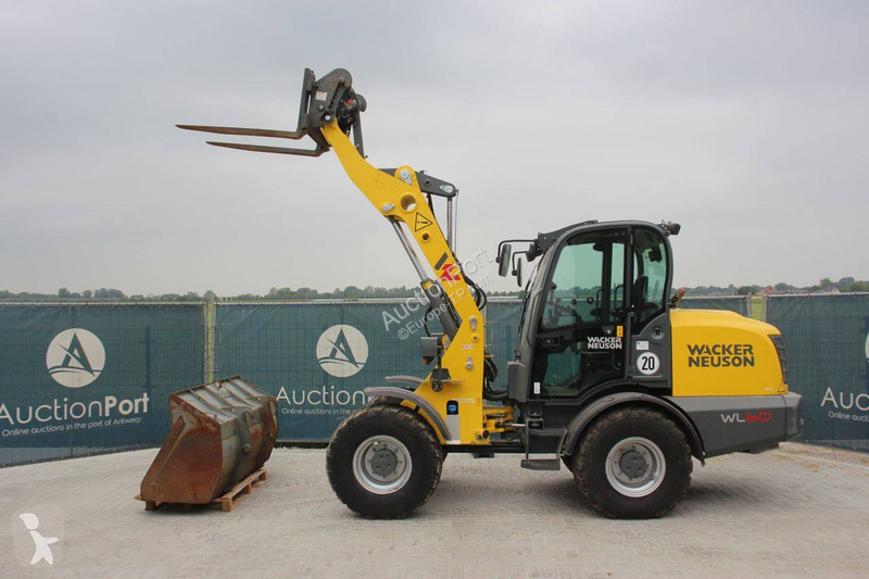 Chargeuse Neuson WL60