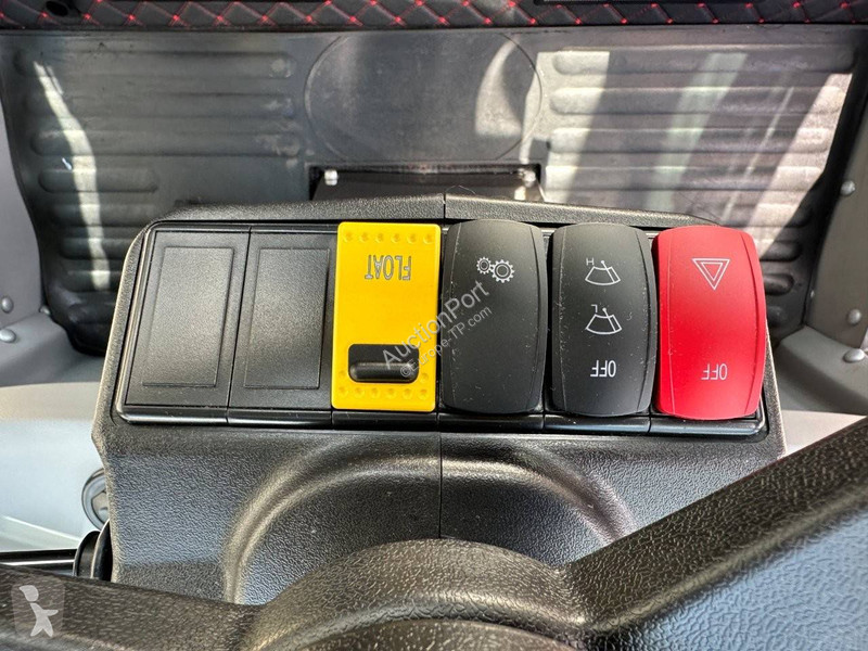 Chargeuse  WL825
