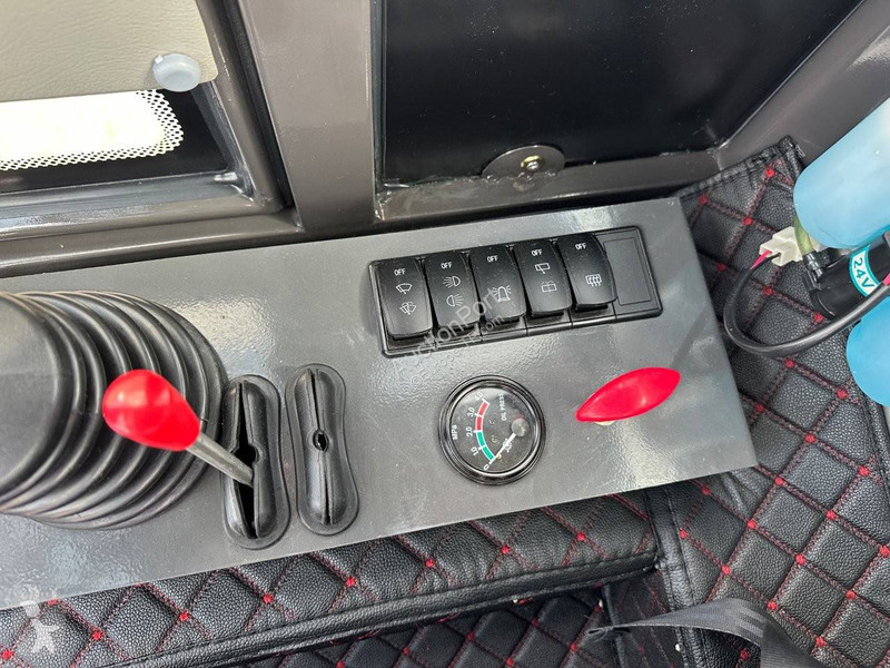 Chargeuse  MINI 780T