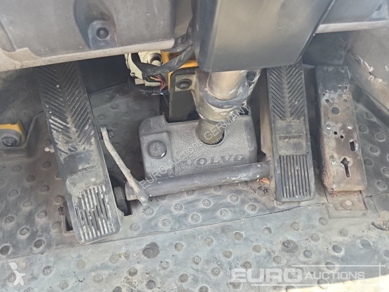 Навантажувач Volvo