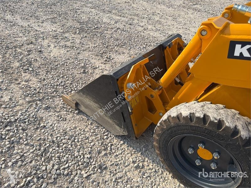 Pala cargadora  Kato-imer AS 12 Skid Steer Loader